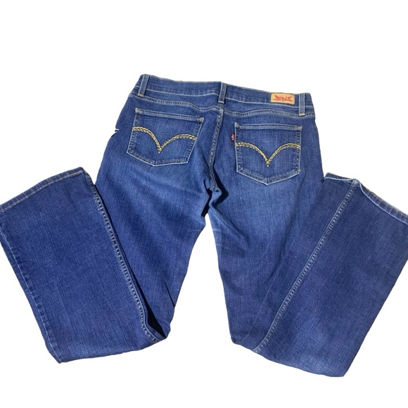 Levi’s 524 Blue Denim Too Super Low Boot Cut Jeans Womens Size 30 x 32 - Picture 2 of 11